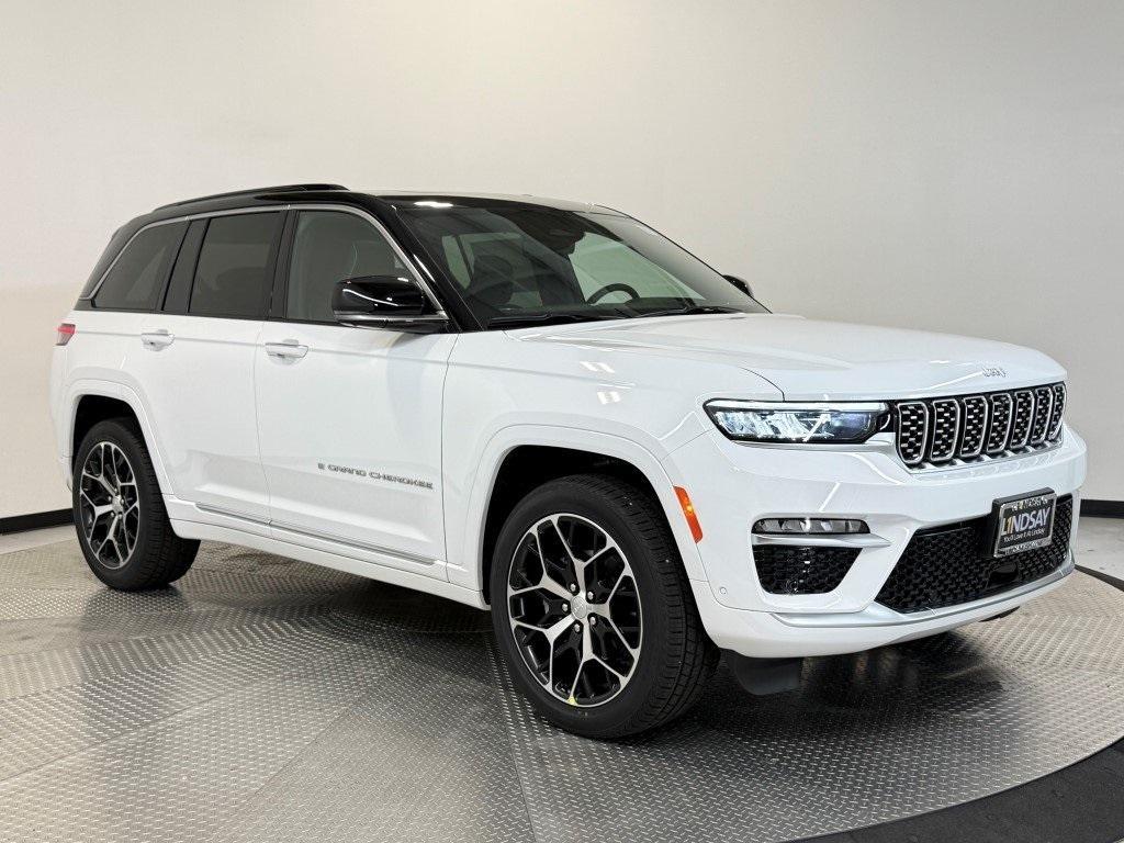 new 2025 Jeep Grand Cherokee car, priced at $59,703