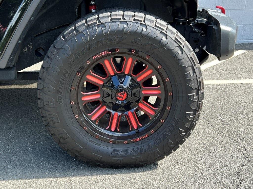 used 2020 Jeep Gladiator car, priced at $36,000