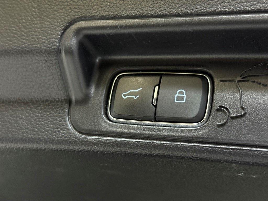 used 2021 Ford Explorer car, priced at $27,100