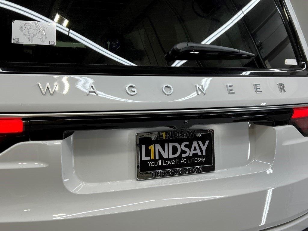 new 2025 Jeep Wagoneer L car, priced at $71,185
