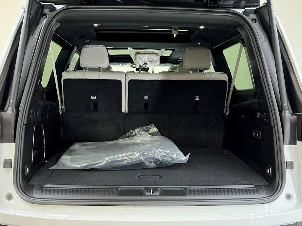 new 2025 Jeep Wagoneer L car, priced at $71,185