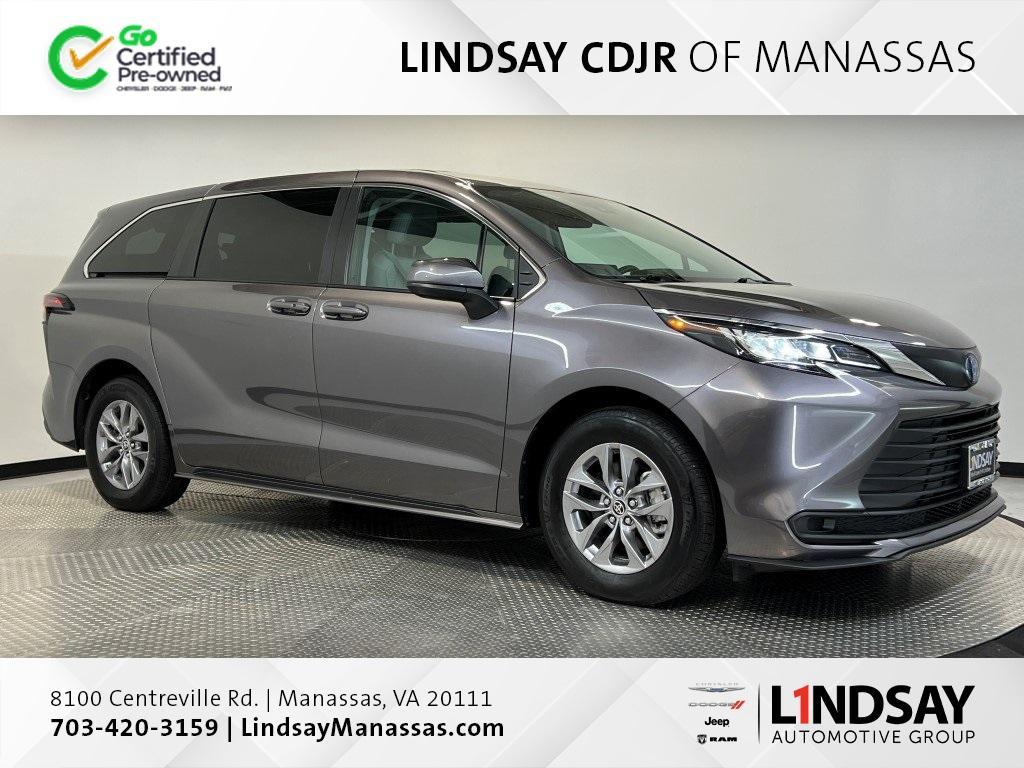 used 2023 Toyota Sienna car, priced at $41,900