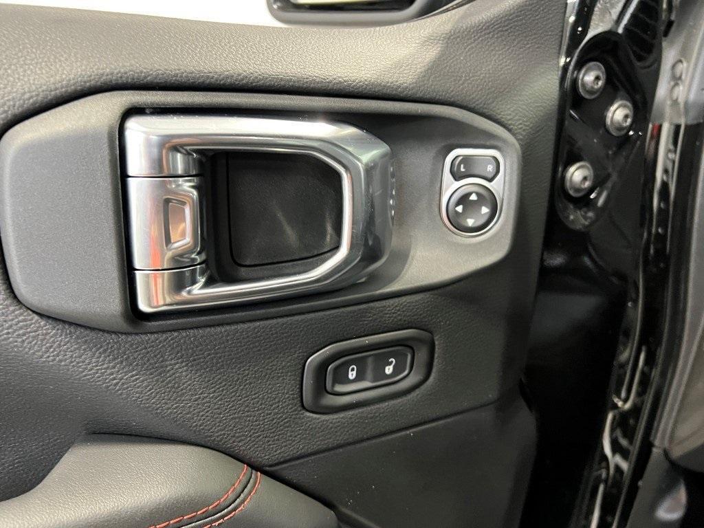 new 2026 Jeep Wrangler car, priced at $58,157