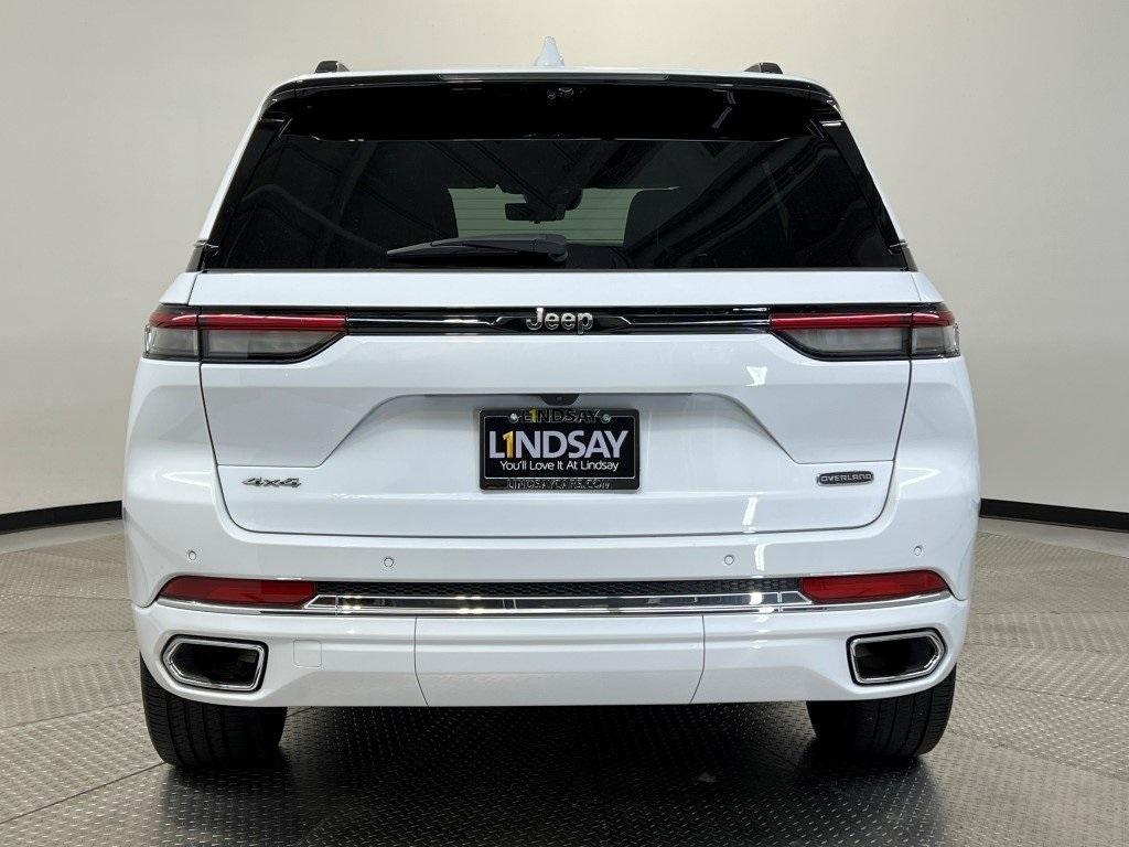 used 2022 Jeep Grand Cherokee car, priced at $35,000