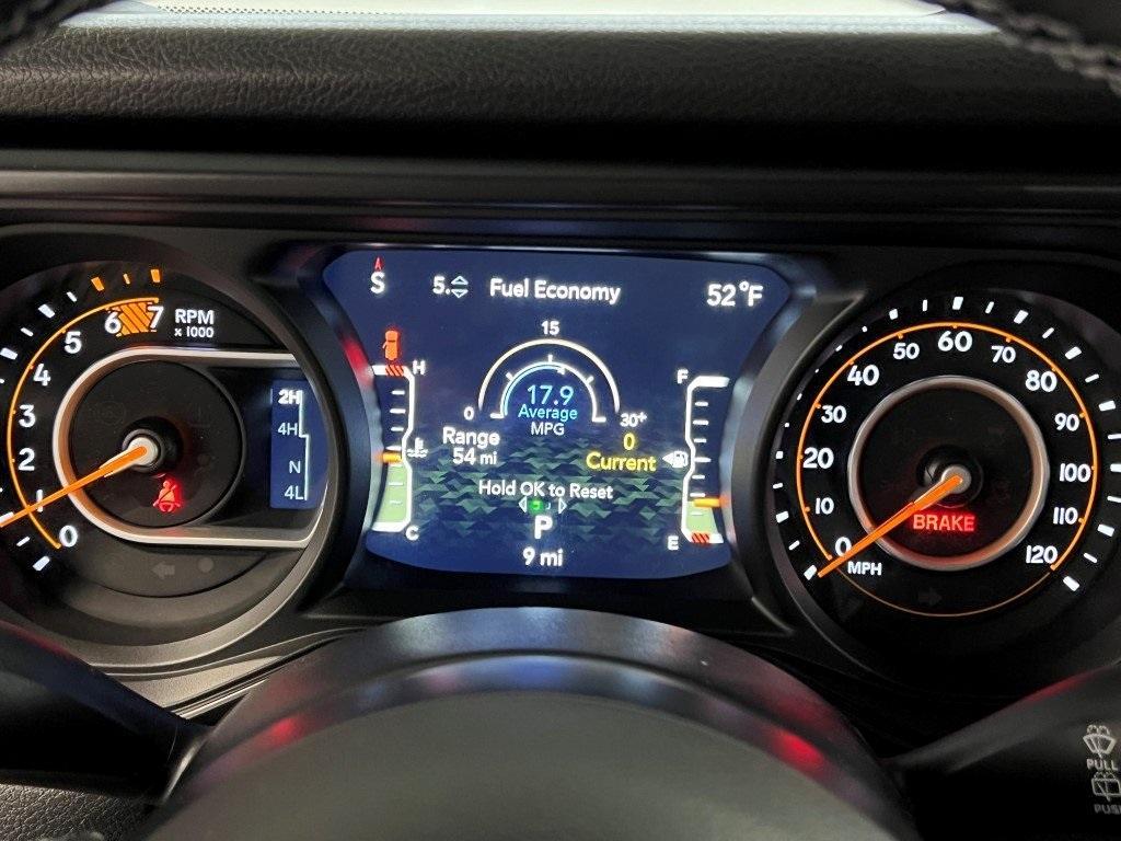 new 2025 Jeep Wrangler car, priced at $46,612