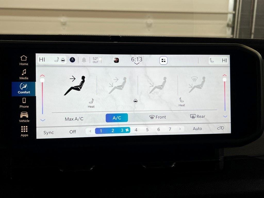 new 2025 Jeep Wrangler car, priced at $46,612