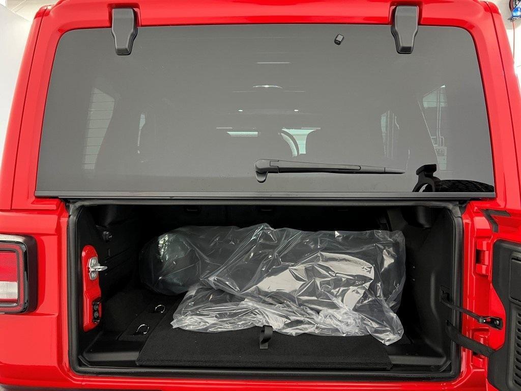 new 2025 Jeep Wrangler car, priced at $46,612