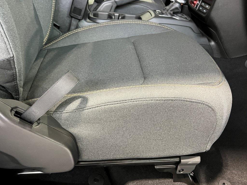 new 2025 Jeep Wrangler car, priced at $37,766