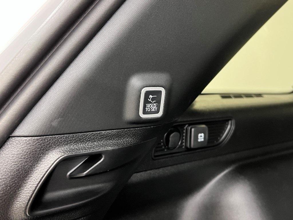 new 2025 Jeep Grand Cherokee car, priced at $43,791