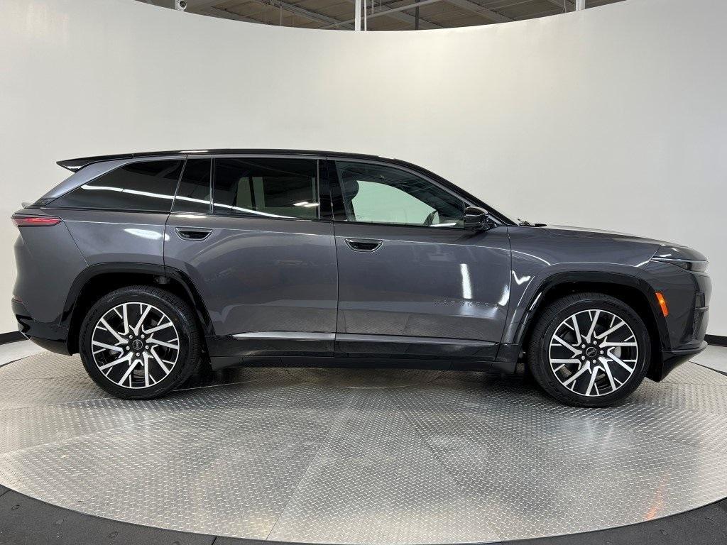 new 2025 Jeep Wagoneer S car, priced at $54,810