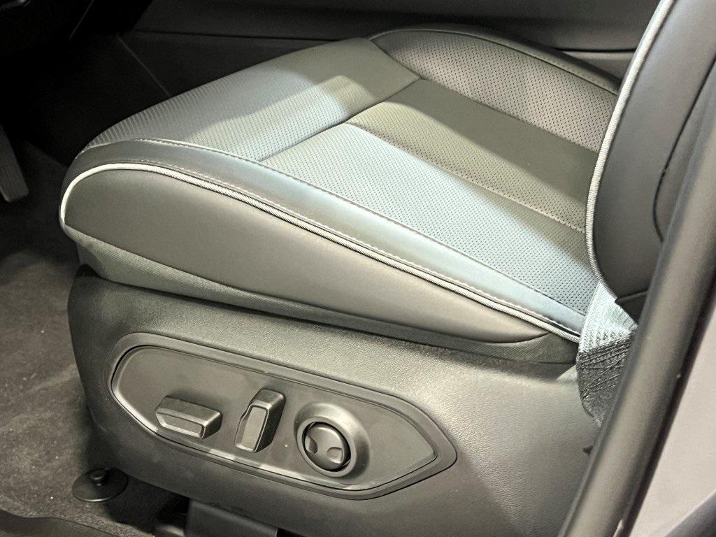 new 2025 Jeep Wagoneer S car, priced at $54,810