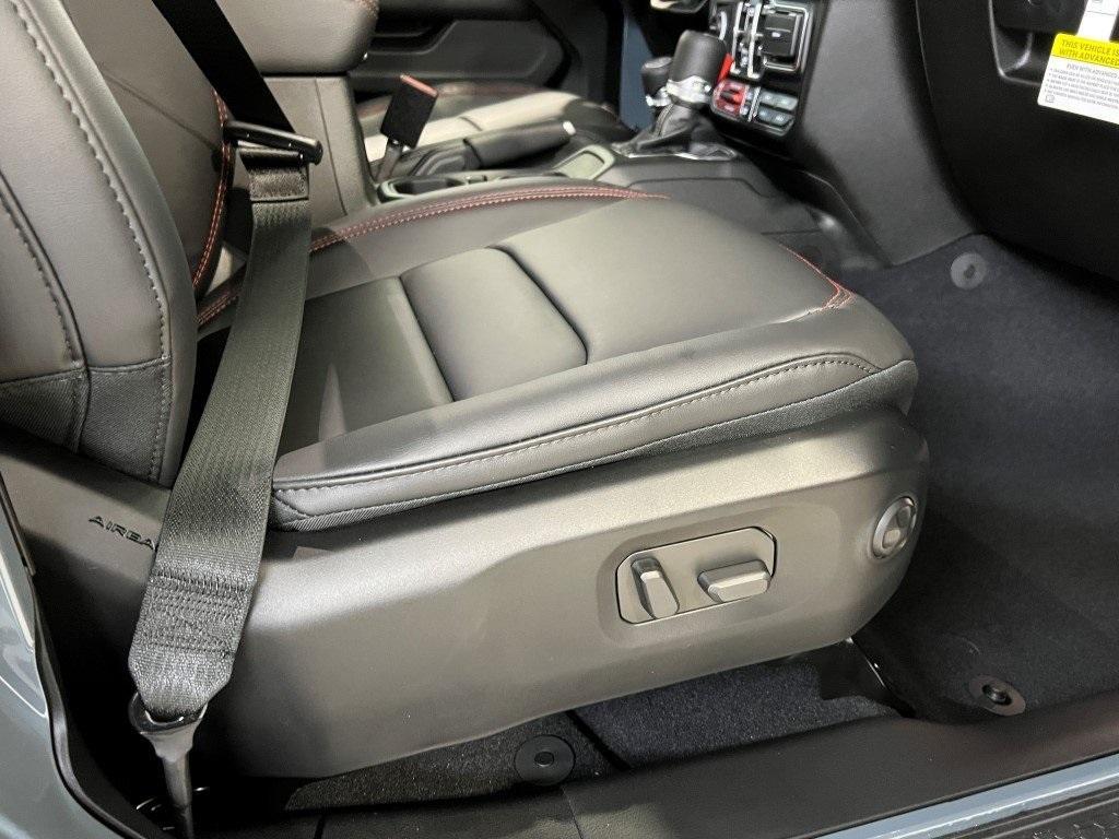 new 2026 Jeep Wrangler car, priced at $58,157