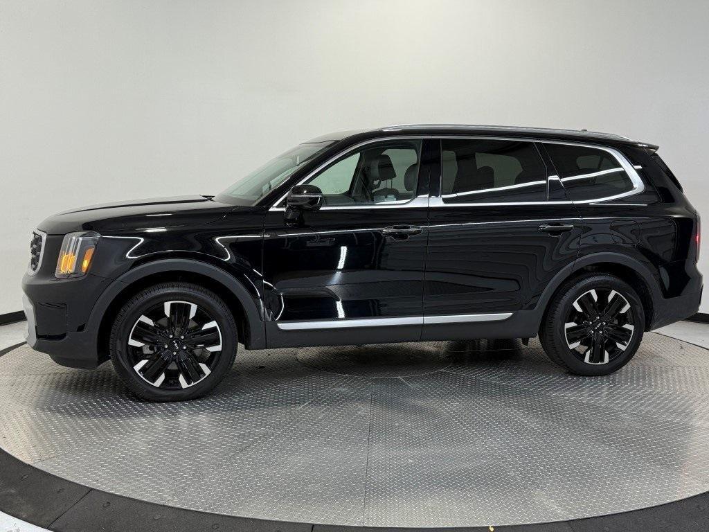 used 2024 Kia Telluride car, priced at $39,900