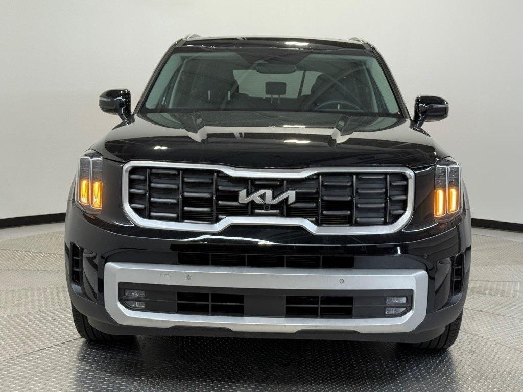 used 2024 Kia Telluride car, priced at $39,900