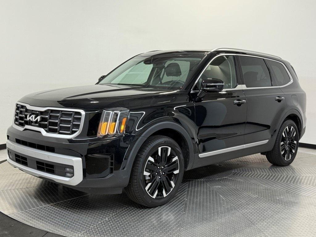 used 2024 Kia Telluride car, priced at $39,900