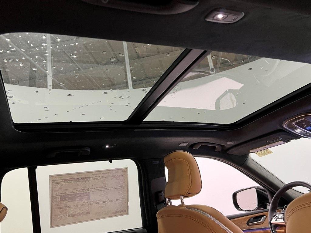 new 2025 Jeep Grand Cherokee car, priced at $60,239