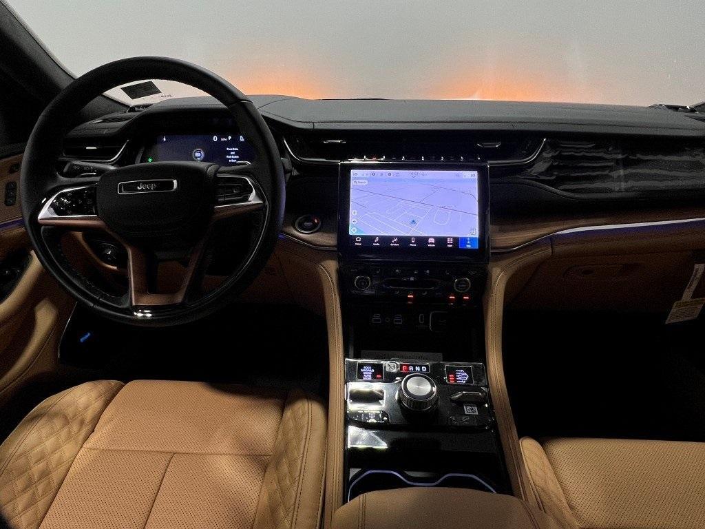 new 2025 Jeep Grand Cherokee car, priced at $60,239