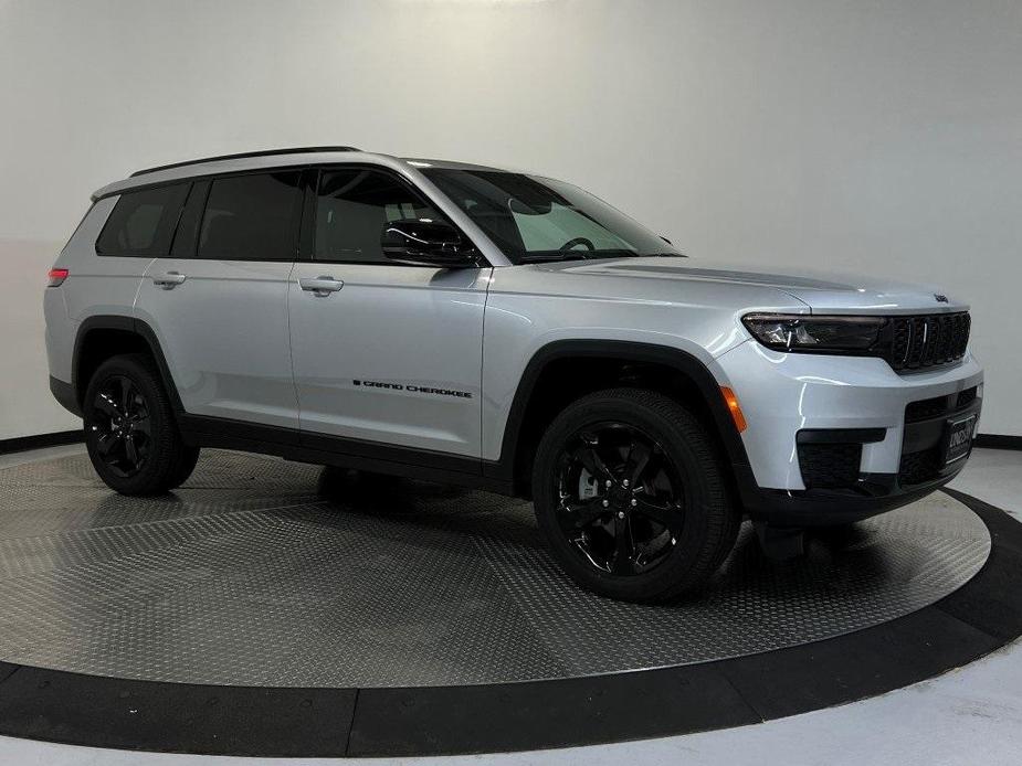 new 2024 Jeep Grand Cherokee L car, priced at $41,315