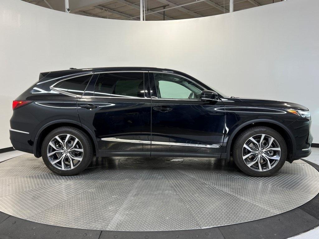 used 2024 Acura MDX car, priced at $45,500