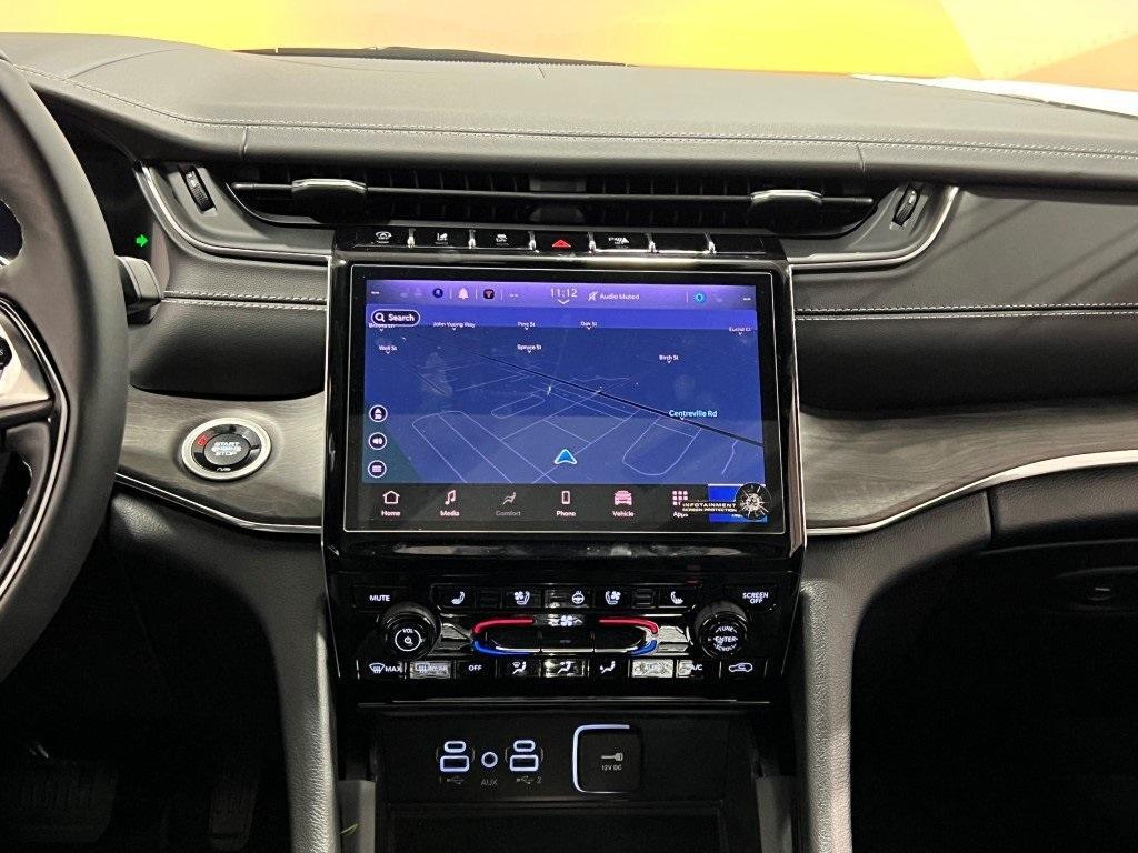 new 2025 Jeep Grand Cherokee L car, priced at $57,400