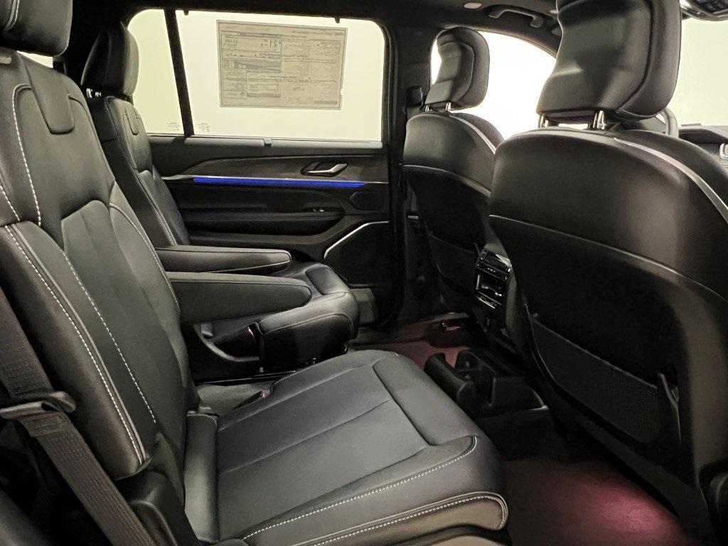 new 2025 Jeep Grand Cherokee L car, priced at $57,400