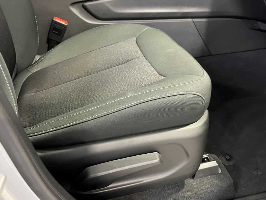 new 2025 Jeep Grand Cherokee L car, priced at $38,454