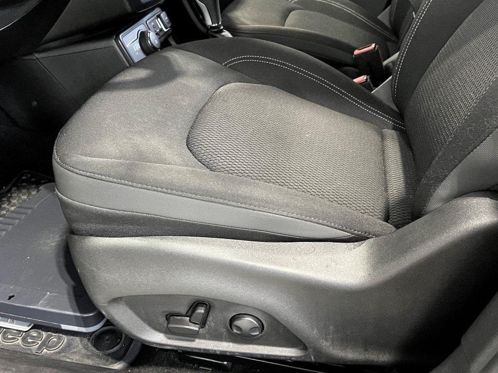 used 2022 Jeep Renegade car, priced at $19,000