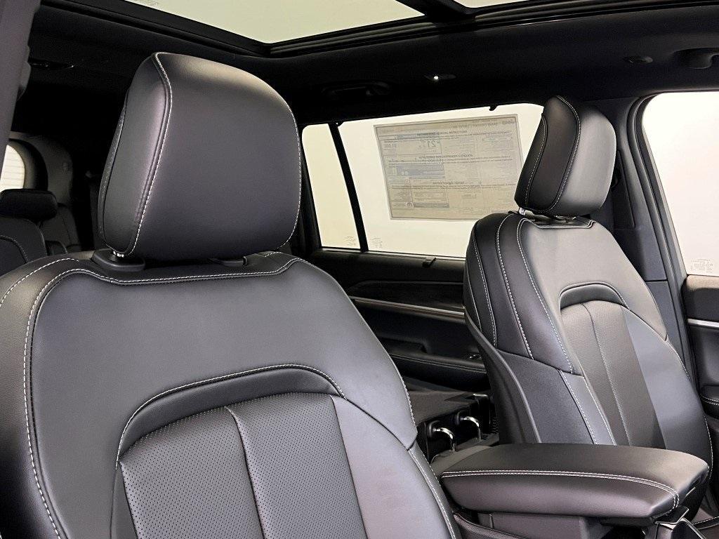 new 2025 Jeep Grand Cherokee L car, priced at $49,057
