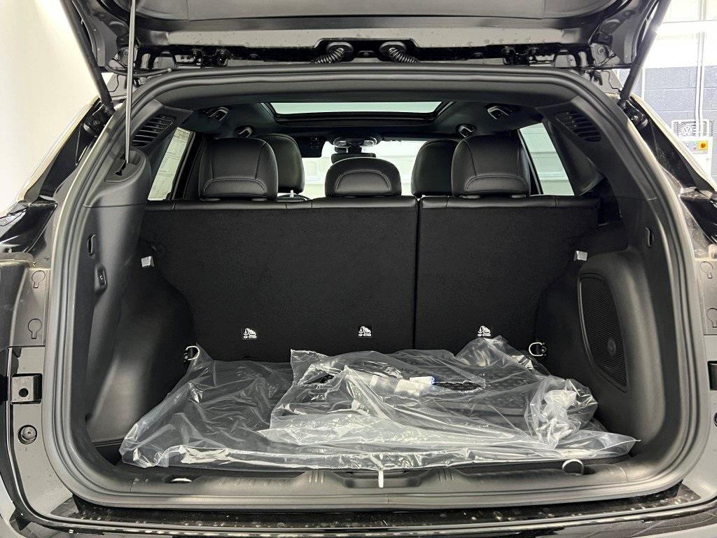 new 2025 Jeep Compass car, priced at $33,067