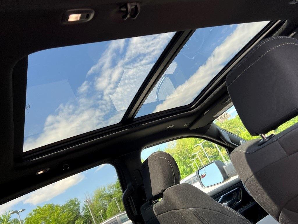 new 2025 Ram 1500 car, priced at $52,662