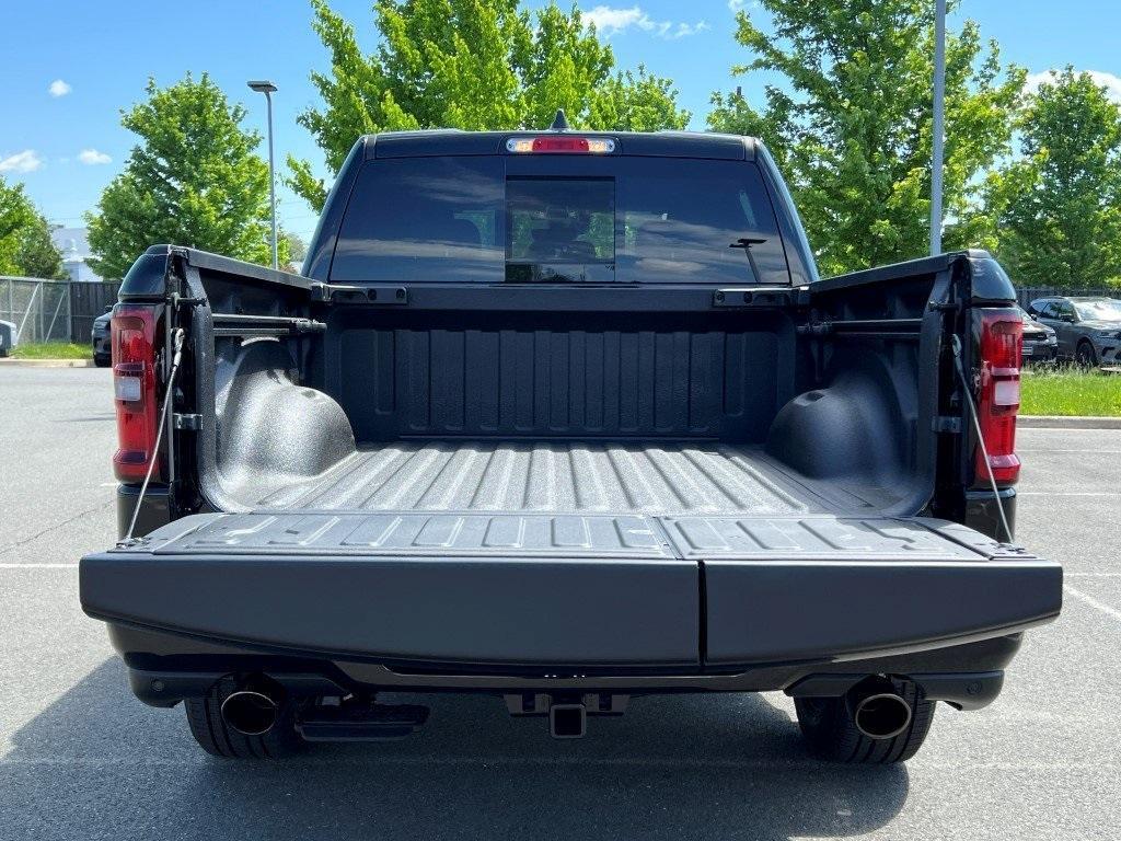 new 2025 Ram 1500 car, priced at $52,662