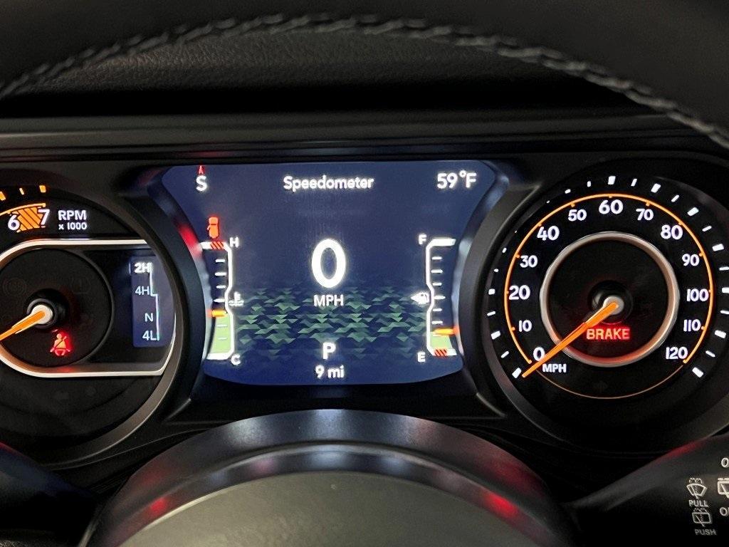 new 2025 Jeep Wrangler car, priced at $46,612