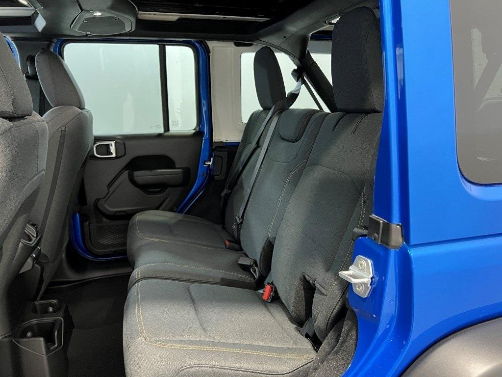 new 2025 Jeep Wrangler car, priced at $46,612