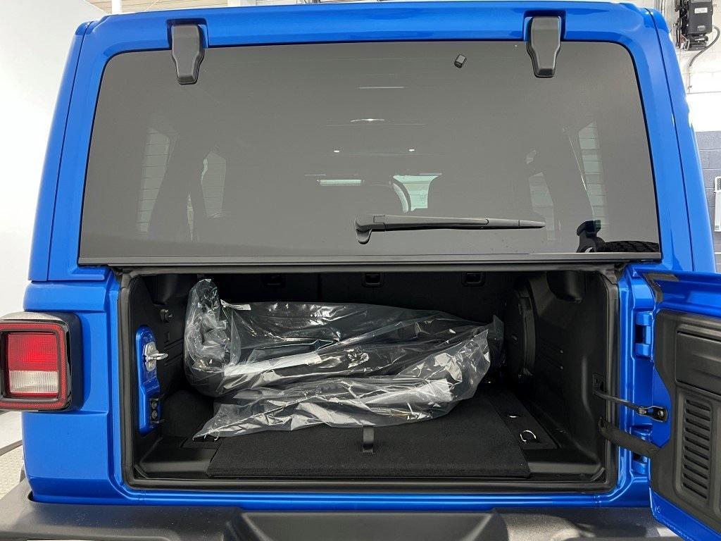 new 2025 Jeep Wrangler car, priced at $46,612