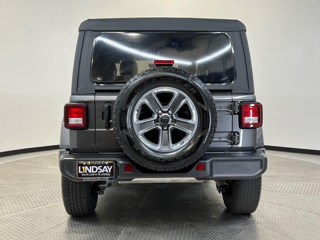 used 2022 Jeep Wrangler Unlimited car, priced at $34,900