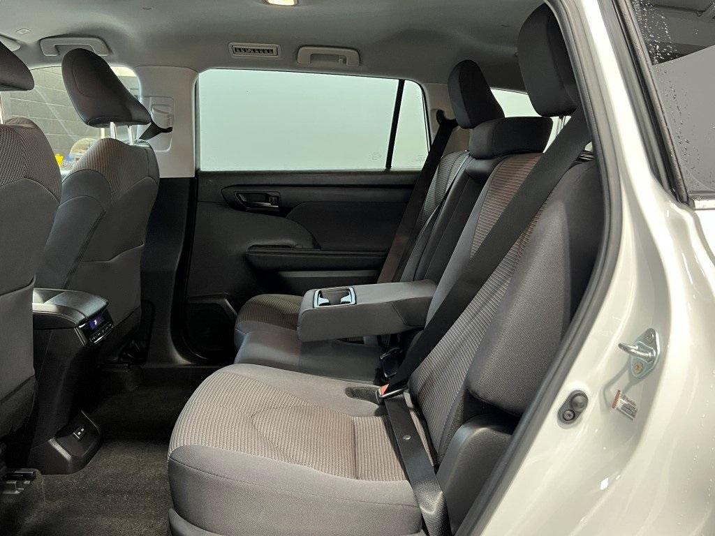 used 2024 Toyota Highlander car, priced at $36,700