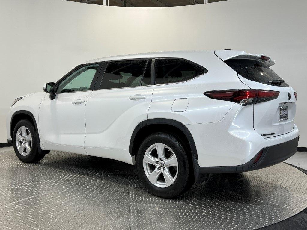 used 2024 Toyota Highlander car, priced at $36,700