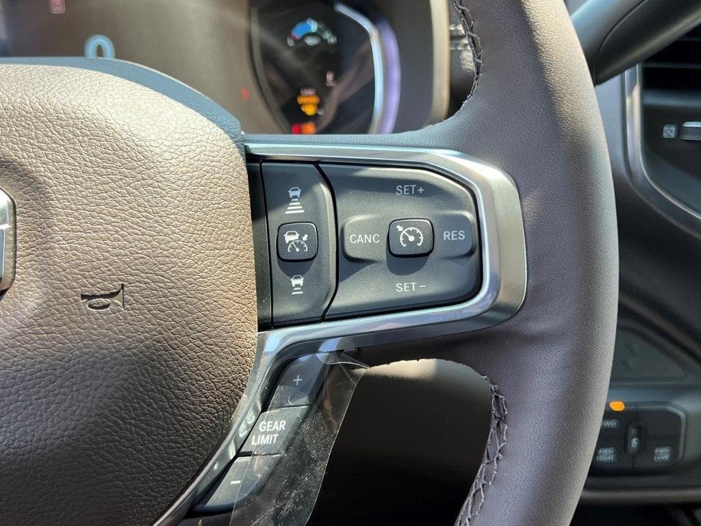 new 2025 Ram 2500 car, priced at $80,547