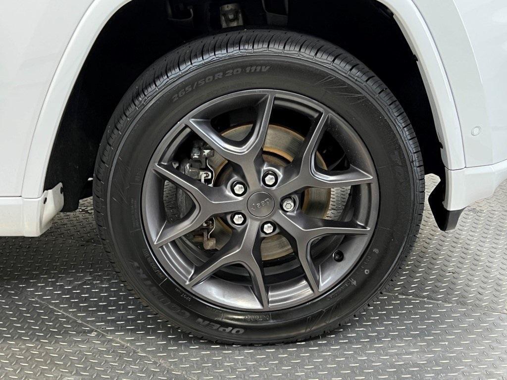 used 2021 Jeep Grand Cherokee car, priced at $31,300