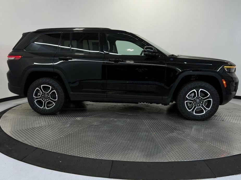 new 2024 Jeep Grand Cherokee 4xe car, priced at $57,285