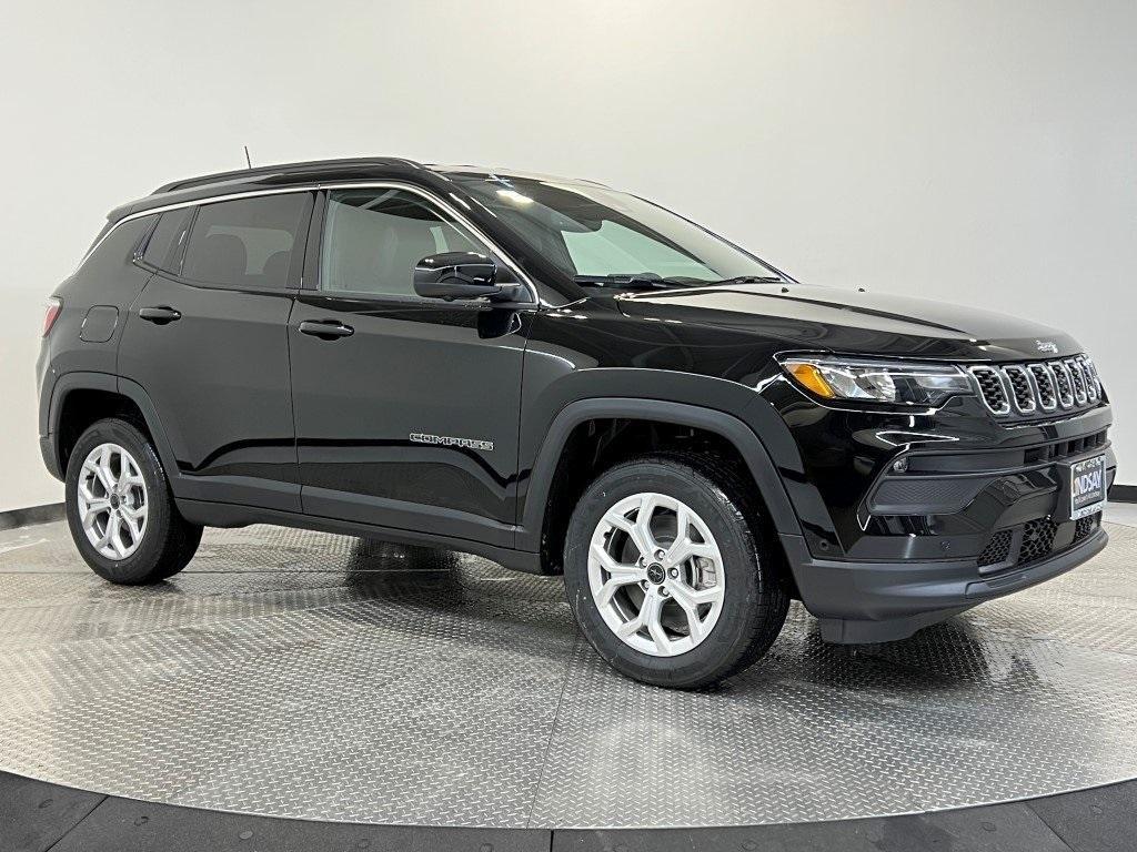 new 2025 Jeep Compass car, priced at $33,350