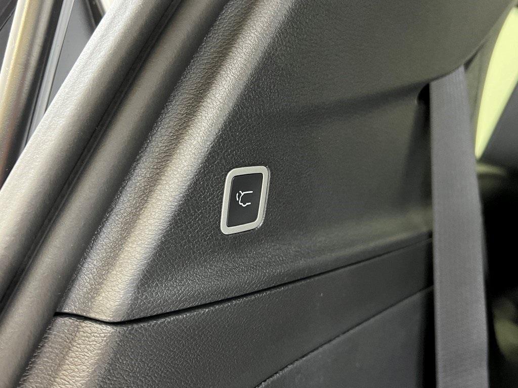 new 2026 Chrysler Voyager car, priced at $39,120