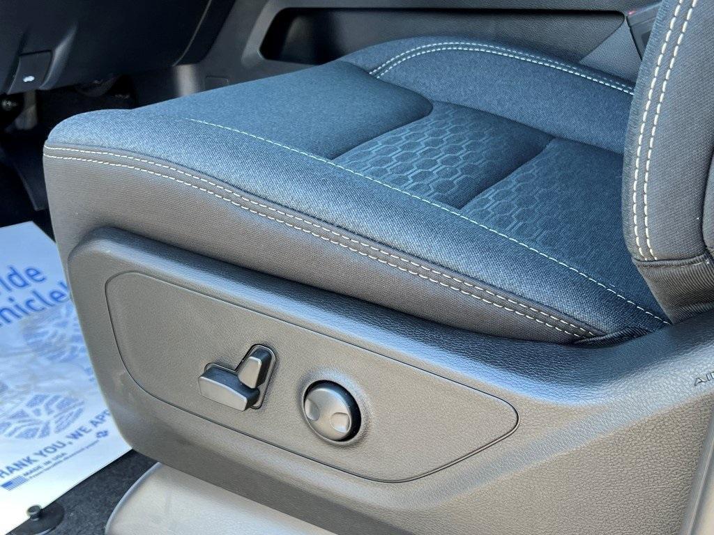 new 2025 Ram 1500 car, priced at $52,107