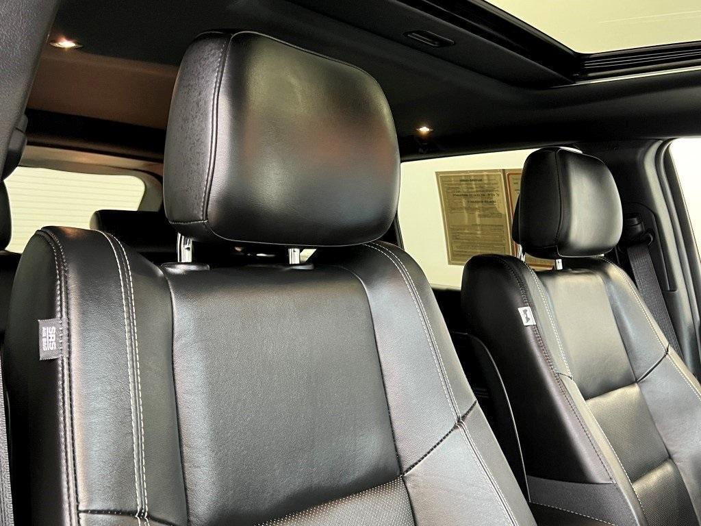 used 2021 Jeep Grand Cherokee car, priced at $29,900