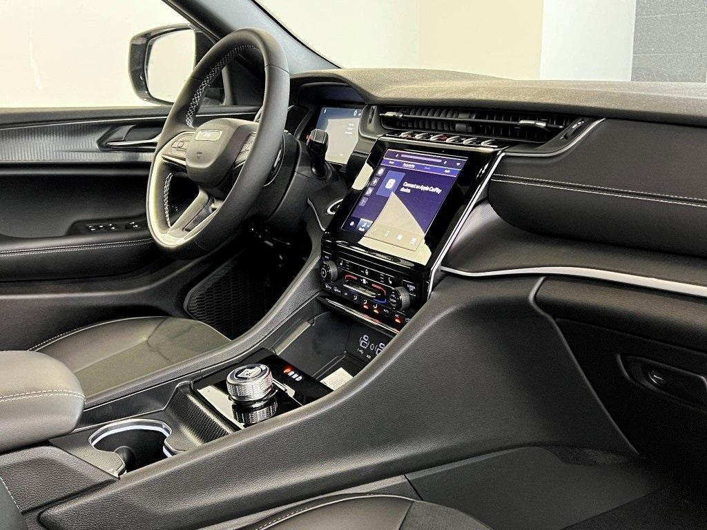 new 2025 Jeep Grand Cherokee L car, priced at $41,788