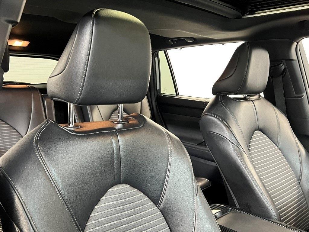 used 2023 Toyota Highlander car, priced at $40,700