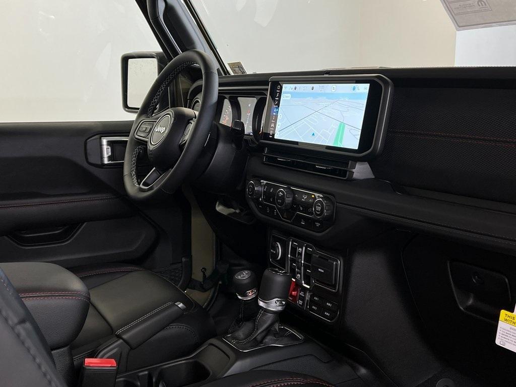 new 2025 Jeep Wrangler car, priced at $61,170