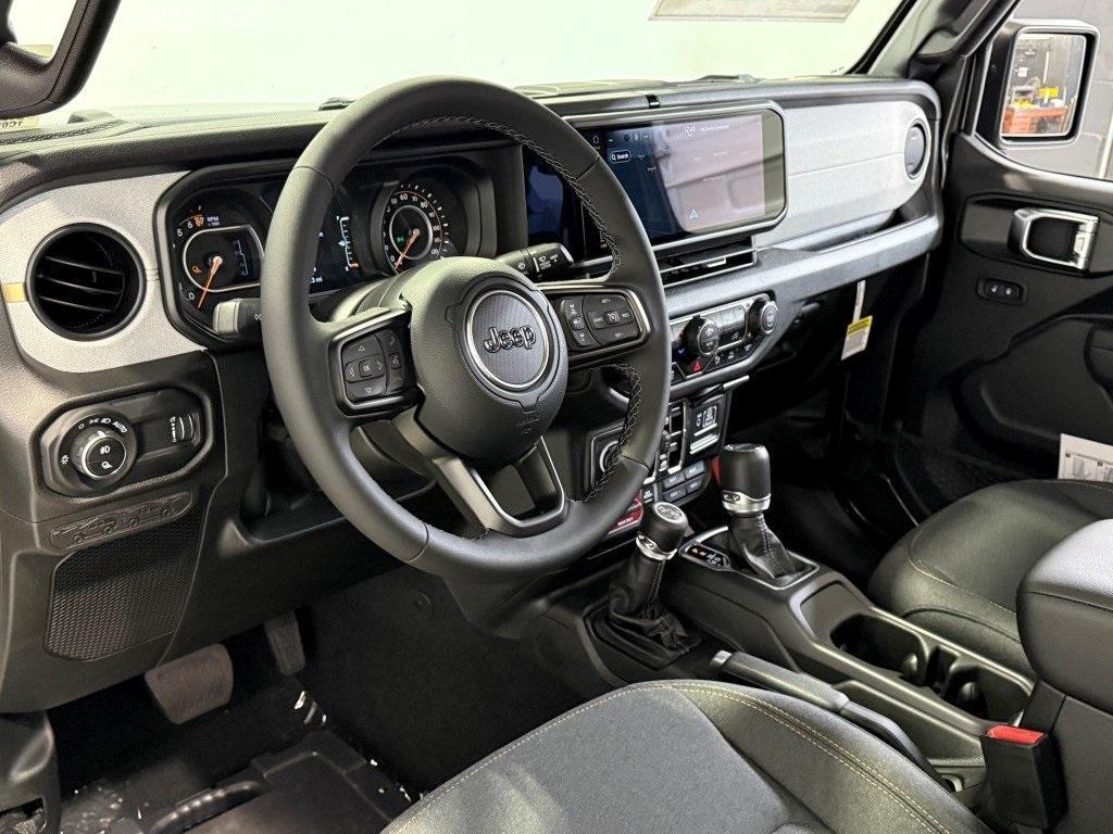 new 2025 Jeep Gladiator car, priced at $44,815