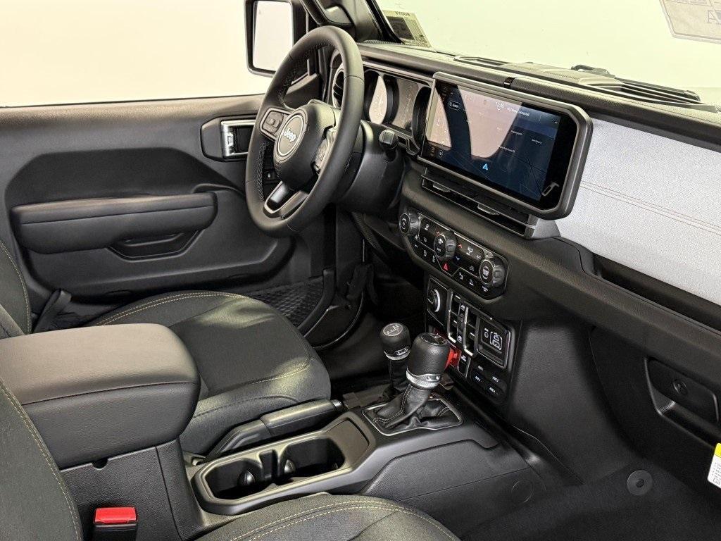 new 2025 Jeep Gladiator car, priced at $44,815