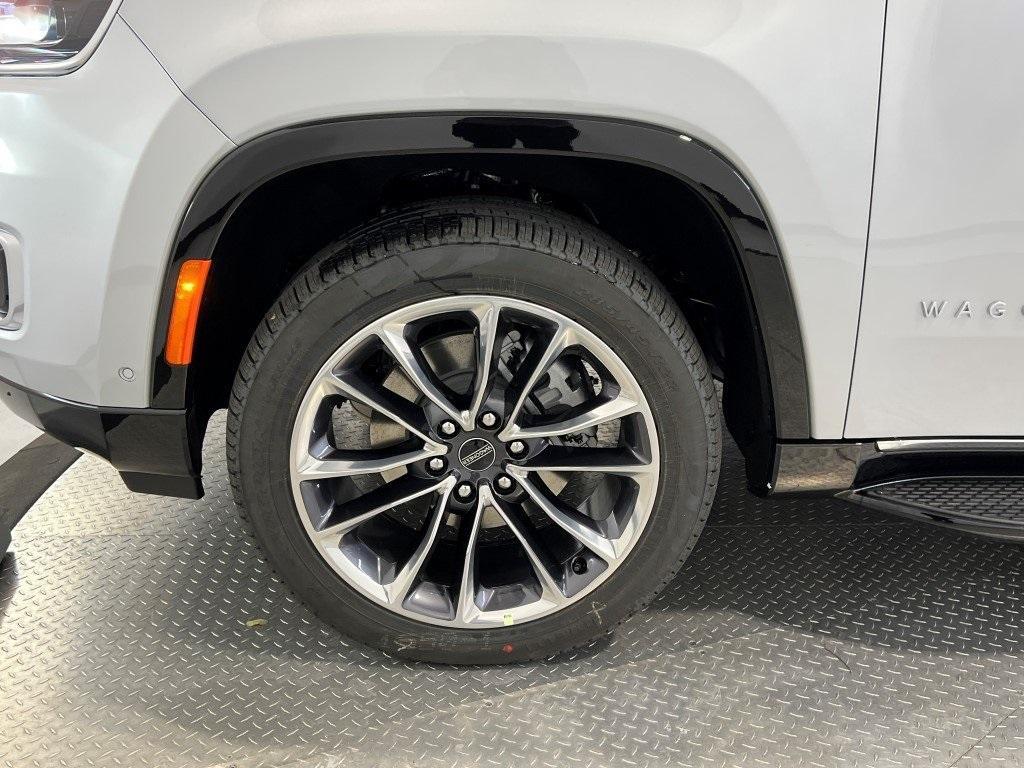new 2025 Jeep Wagoneer L car, priced at $72,115